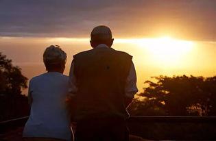 慢慢变老图片,慢慢变老的温馨时光