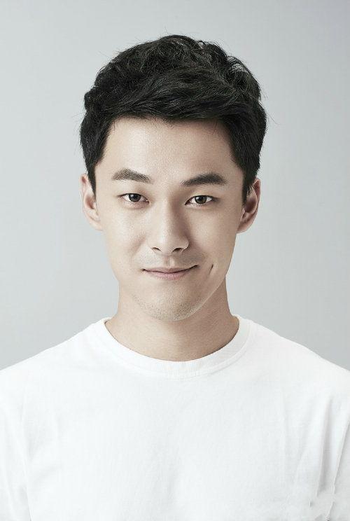 演员罗刚八卦,揭秘明星背后的情感纠葛